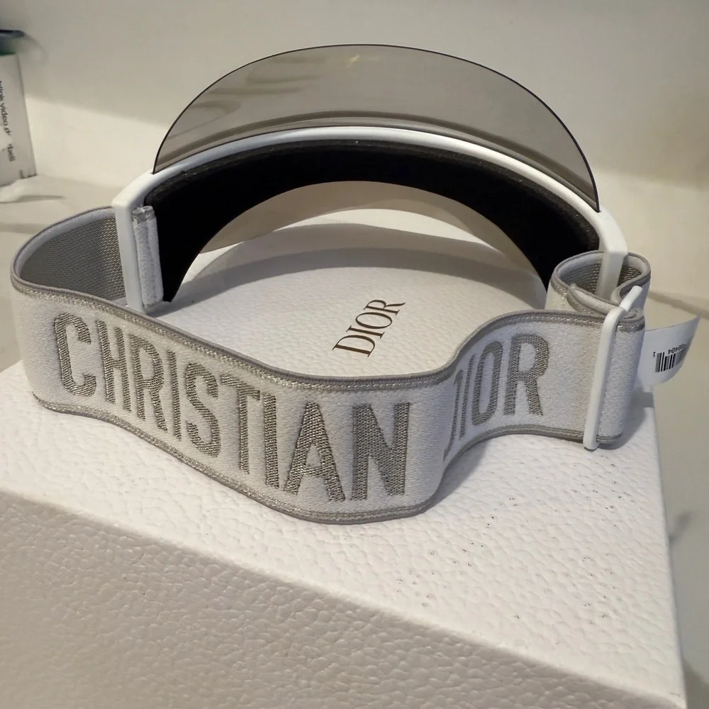 Christian Dior White and Silver Visor BRAND NEW - Picture 4 of 6